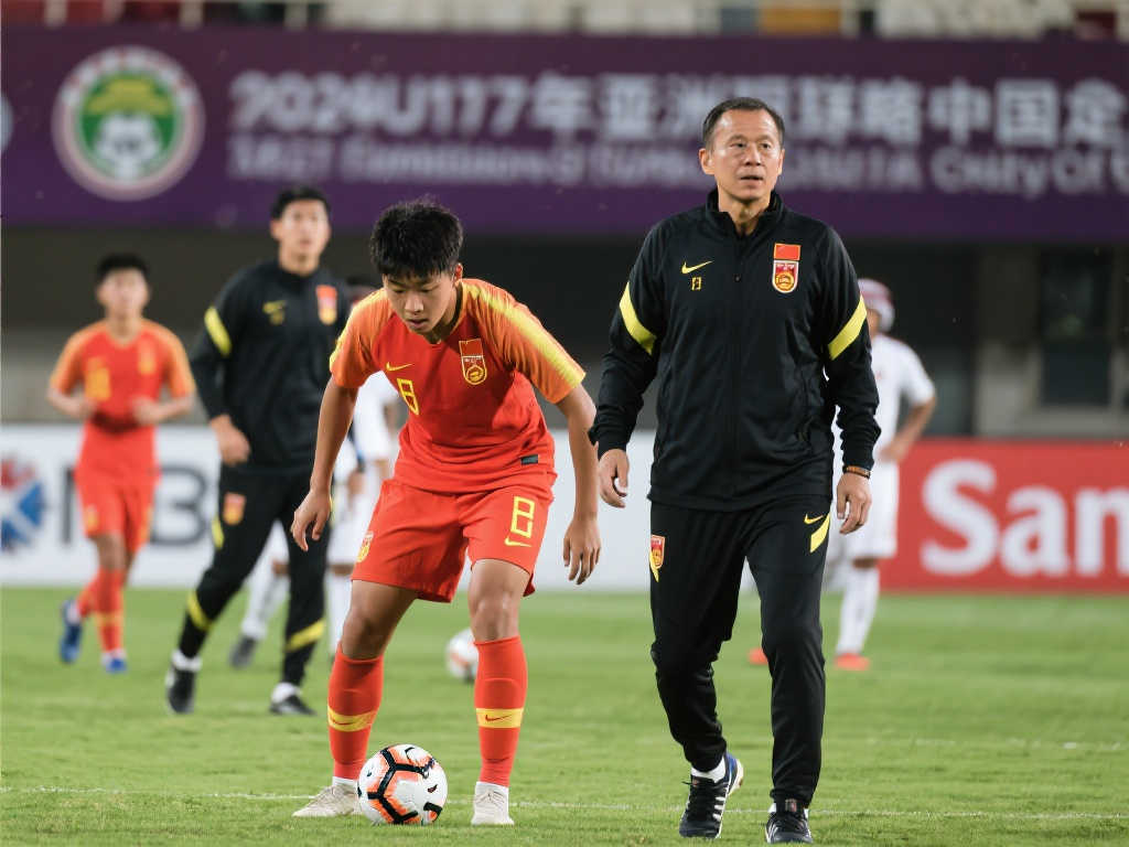 包括